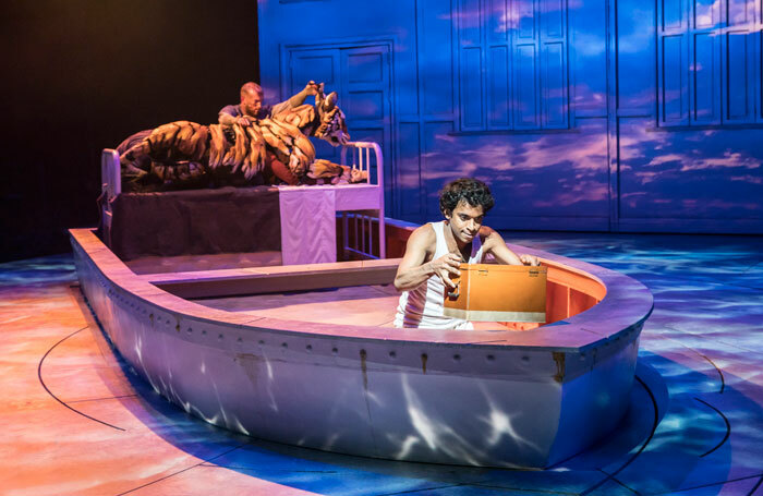 See How Puppetry Creates a Life-Like Tiger in Life of Pi on Broadway 